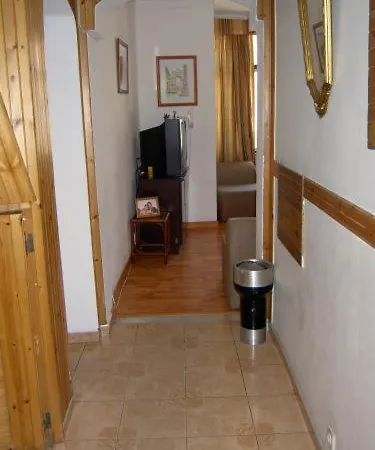 Residencial Roxi Pensionat